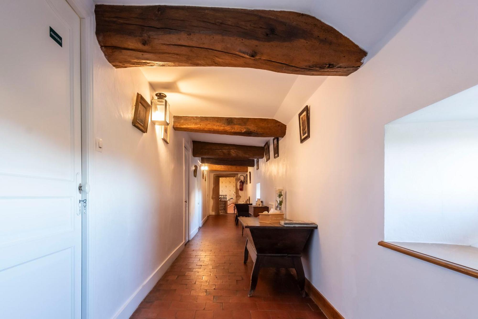 Chateau De Salornay Hurigny Bagian luar foto