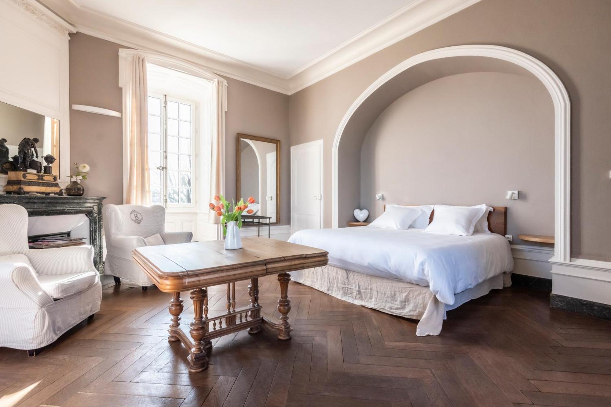 Chateau De Salornay Hurigny Bagian luar foto