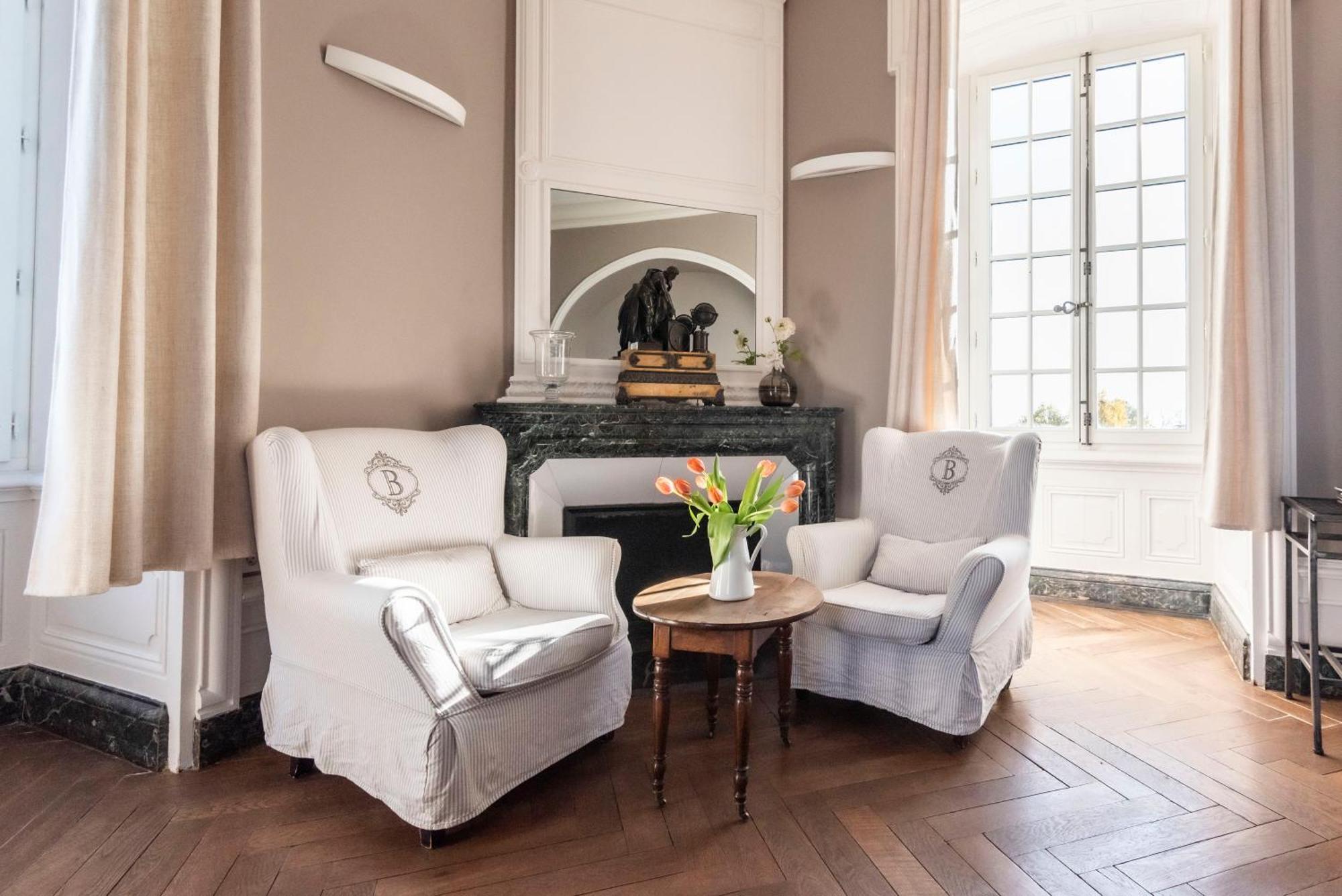 Chateau De Salornay Hurigny Bagian luar foto